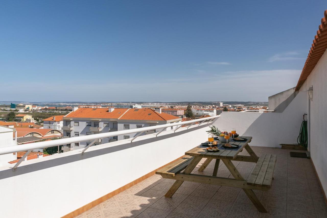 Апартаменты Peniche Terrace Экстерьер фото